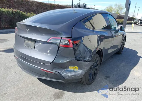 2021 Tesla Model Y Long Range Dual Motor All-Wheel Drive z USA, uszkodzony, nr VIN 5YJYGDEE0MF258326